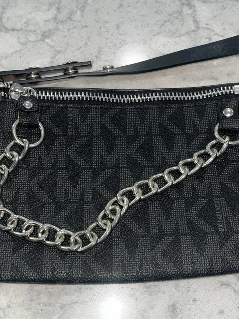 Michael Kors MK Signature Crossbody Belt Bag